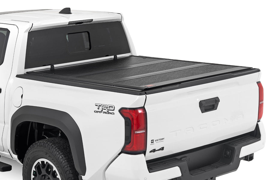 Rough Country - Hard Low Profile Bed Cover - 5' Bed - Toyota Tacoma 2WD/4WD (2024-2025)