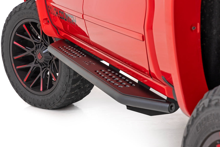 Rough Country - OV2 Running Boards - Side Step Bars - Crew Cab - Chevy/GMC 1500/2500HD/3500HD (07-19 & Classic)