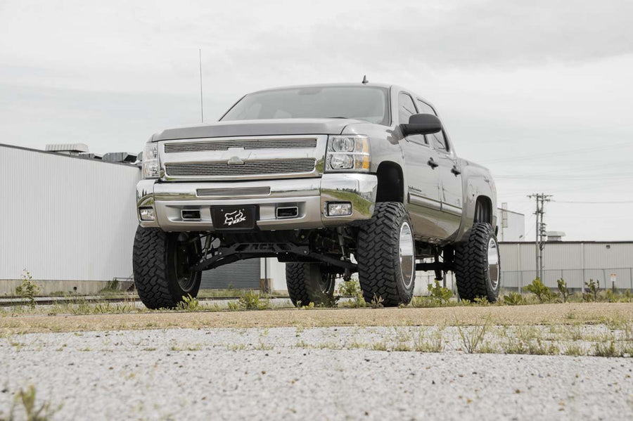 Rough Country - 7.5 Inch Lift Kit - N3 Struts - Chevy/GMC 1500 4WD (07-13)