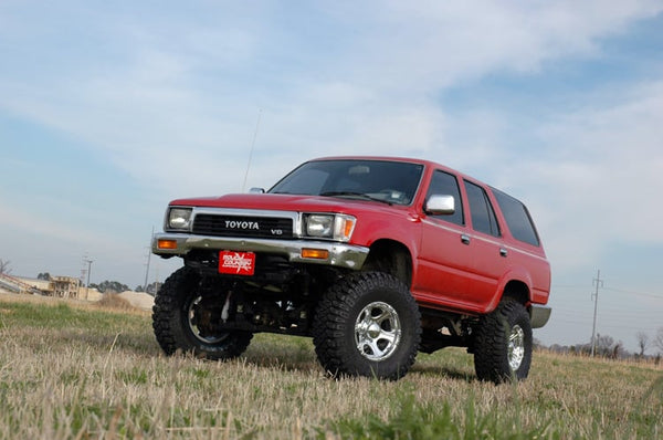 Rough Country - 4-5 Inch Lift Kit - Toyota 4Runner 4WD (1990-1995)