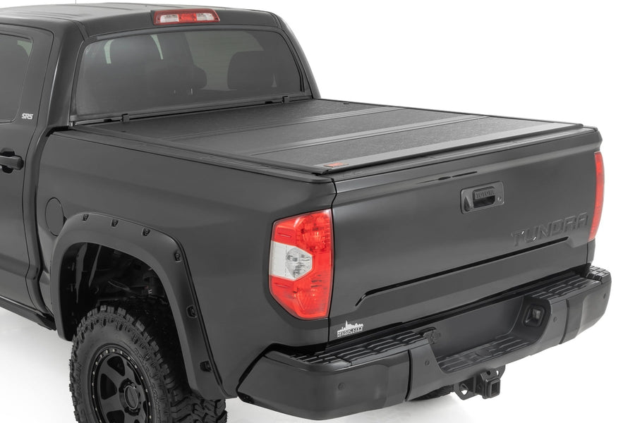Rough Country - Hard Low Profile Bed Cover - 5'7 In. Bed - Toyota Tundra 2WD/4WD (2007-2021)