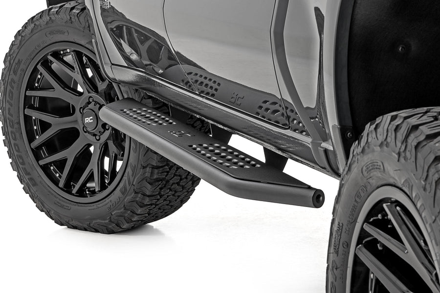 Rough Country - OV2 Running Boards - Side Step Bars - Crew Cab - Chevy/GMC 1500/2500HD (19-25 & Classic)