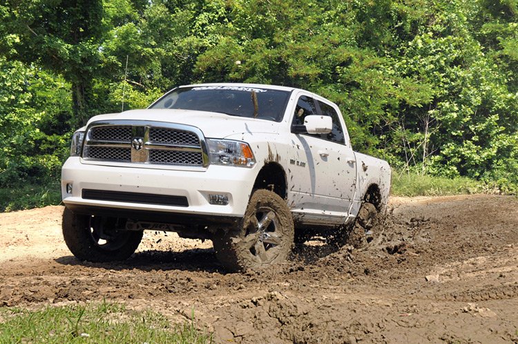 Rough Country - 6 Inch Lift Kit - N3 Struts - Ram 1500 4WD (2010-2011)