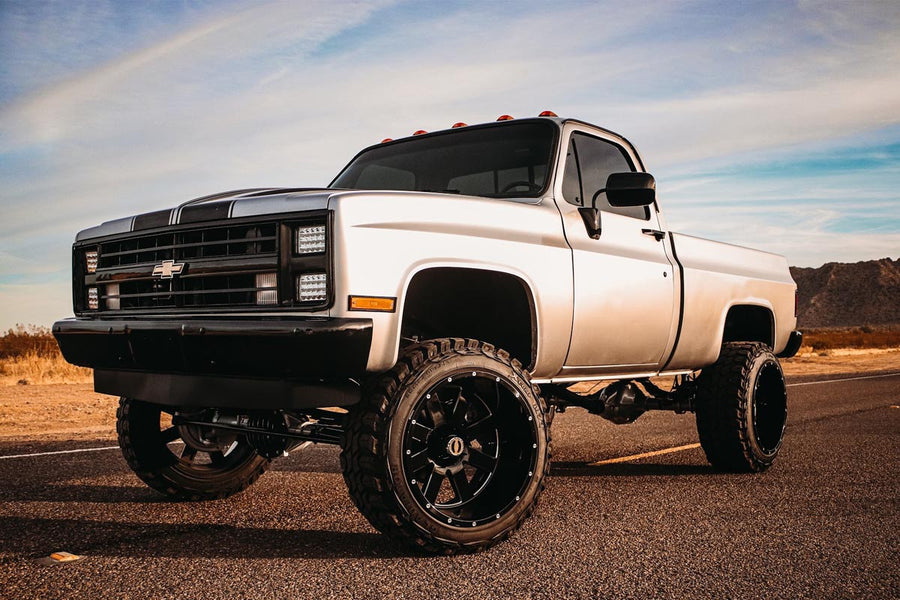 Rough Country - 6 Inch Lift Kit - 52 In. RR Springs - Chevy/GMC C10/K10 Truck & SUV/K5 Blazer (77-91)